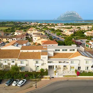 **** Aparthotel Felix - Porto San Paolo Italy